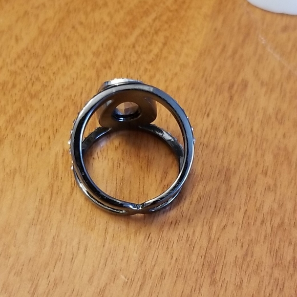 💥SOLD - Fashion Ring - Picture 6 of 6